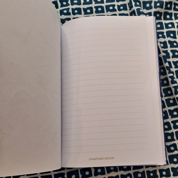 Jonathan Adler Lips A5 Journal - Picture 6 of 8